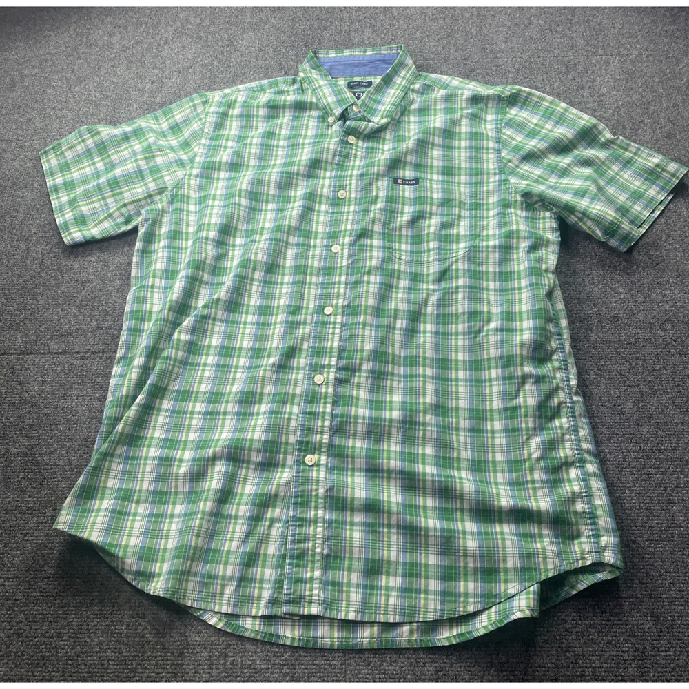Chaps Easy Care Men's Size Large Button Up Short Sleeve Shirt VERY GOOD